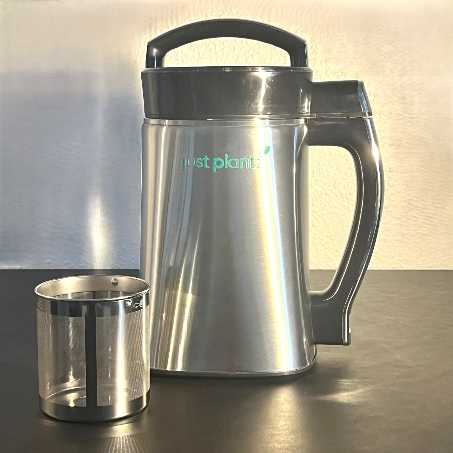 Plantemælks maskine